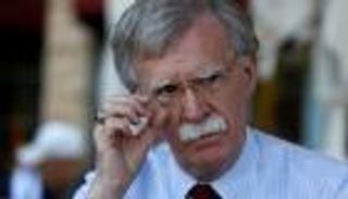 مستشار ترامب: تأثير العقوبات الأمريكية على إيران أقوى مما كان متوقعا