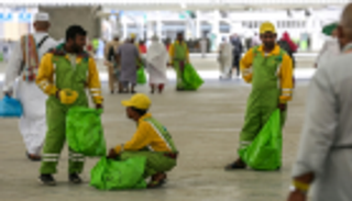 حج صديق للبيئة في مواجهة التحديات اللوجستية