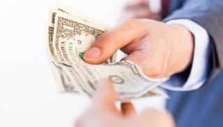 قانون تركي يفتح المجال أمام غسيل الأموال