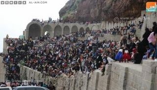 اليمنيون يحتفلون بعيد الأضحى في قلعة القاهرة