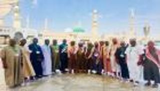 ضيوف برنامج خادم الحرمين الشريفين يهنئون القيادة السعودية بنجاح الحج