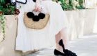 بالصور.. إطلالة بـ"حقيبة القش".. موضة صيف 2018