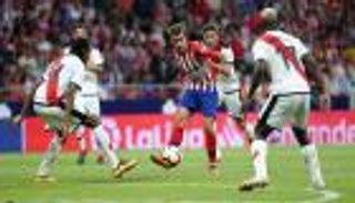 جريزمان يقود أتلتيكو مدريد لفوزه الأول بالدوري الإسباني