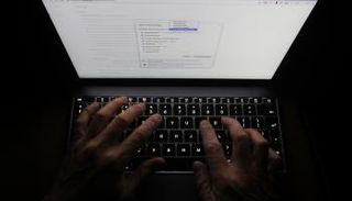 المتسللون الإيرانيون حاولوا سرقة بيانات الضحايا