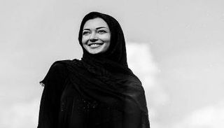 المرأة الإماراتية مسيرة حافلة بالعطاء