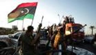 إذاعة فرنسية: مواجهات مليشيا طرابلس تكشف عجز حكومة الوفاق