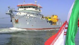 صادرات النفط الإيرانية تتقلص مع بدء العقوبات الأمريكية