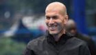 تقارير.. زيدان ينتظر عرض مانشستر يونايتد