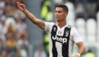 الكشف عن سر فشل تعاقد يوفنتوس مع رونالدو قبل 15 عاما