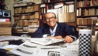 الأديب المصري الكبير نجيب محفوظ