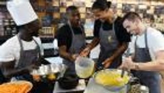 عقاب غريب للاعبي ليفربول بعد الخسارة في حصة تدريبية