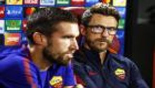 مدرب روما يرفض اتهامات الجماهير بعد رحيل ستروتمان