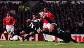 أسطورة يوفنتوس يتحدث عن مواجهة يونايتد بدوري الأبطال