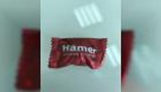 الإمارات تمنع أحد منتجات الحلوى من الأسواق