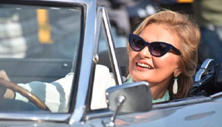 الفنانة المصرية يسرا