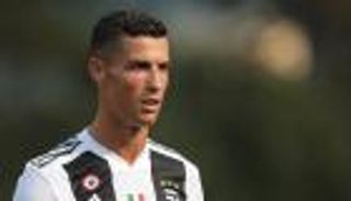 المدير التنفيذي ليوفنتوس ينتقد "يويفا" بسبب رونالدو