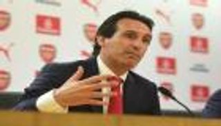 بالفيديو.. روح مورينيو تطغى على مؤتمر إيمري لمواجهة كارديف