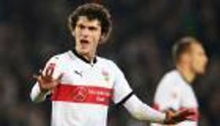 شتوتجارت يعلن رحيل بافارد الصيف المقبل