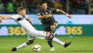 يوفنتوس يفوز على بارما بصعوبة في الدوري الإيطالي