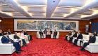 السيسي: لا مخرج في اليمن إلا بالحل السياسي وإنهاء التدخلات غير العربية