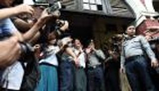 الاتحاد الأوروبي يدعو ميانمار للإفراج "الفوري" عن صحفيي رويترز