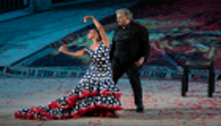 الأوبرا السلطانية بمسقط تستهل موسمها الجديد بفن الزارزويلا