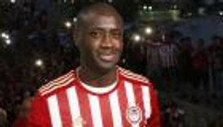 يايا توريه سعيد بعودته لأولمبياكوس