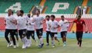 منتخب مصر يبدأ معسكره استعدادا للنيجر