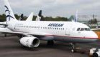 أكبر شركة طيران يونانية توقف رحلاتها إلى إيران