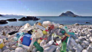 النفايات البلاستيكية وقود المستقبل للسيارات