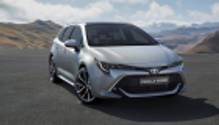 تويوتا تكشف عن كورولا سبورت الجديدة موديل 2019