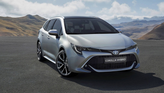 تويوتا كورولا تورينج