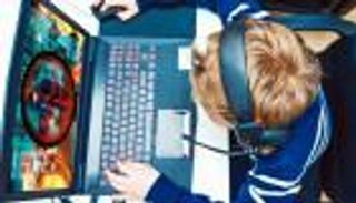 طفل يذبح نفسه لخسارته في لعبة عبر الإنترنت