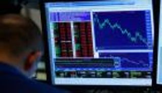 أسهم أوروبا تتراجع لأدنى مستوى في 5 أشهر