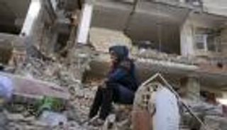 زلزال بقوة 5.5 درجة يضرب مدينة زهدان الإيرانية