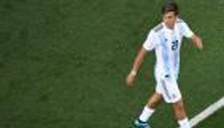 ديبالا يترك معسكر الأرجنتين لأسباب شخصية