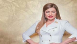 بالصور.. ليلى علوي تخطف الأنظار بـ"الأبيض" 