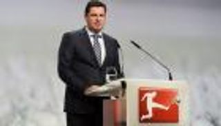 رئيس البوندسليجا يرفض تقليد الليجا في المباريات الخارجية