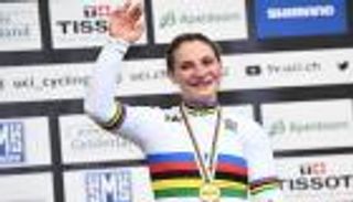 بطلة أولمبية ألمانية تتحدث عن قصة إصابتها بالشلل