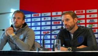 ساوثجيت وهاري كين