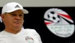 أجيري يحاول طرد شبح كوبر قبل أول مباراة مع الفراعنة