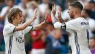 راموس يدعم مودريتش لحصد جائزة أفضل لاعب في العالم 