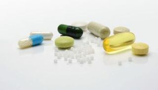 تحذيرات من بعض المكملات الغذائية