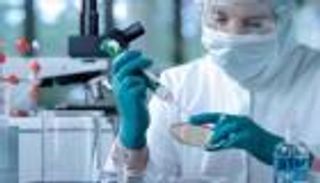 لقاح جديد يكافح أخطر أنواع سرطان الجلد