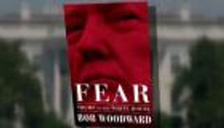 ترامب يتعهد بتأليف كتاب حقيقي لمواجهة "خيال" مفجر ووترجيت