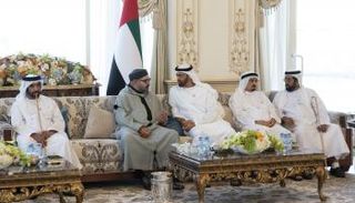 الشيخ محمد بن زايد آل نهيان يستقبل ملك المغرب