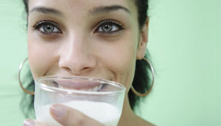 شعورك بالتعب طوال الوقت دليل على نقص المعدن في جسمك