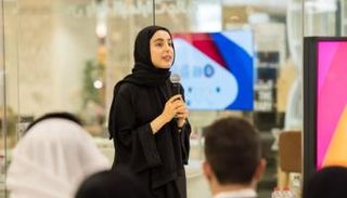 شما المزروعي وزيرة الدولة الإماراتية لشؤون الشباب