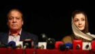 إطلاق سراح مشروط لنواز شريف لاستقبال جثمان زوجته