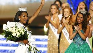 فرانكلين تمثل أمريكا في مسابقة ملكة جمال العالم 2019